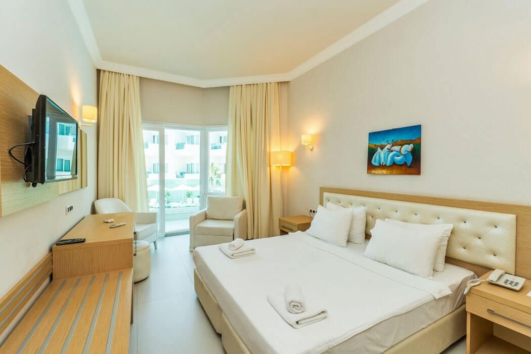 Dragut Point South 5