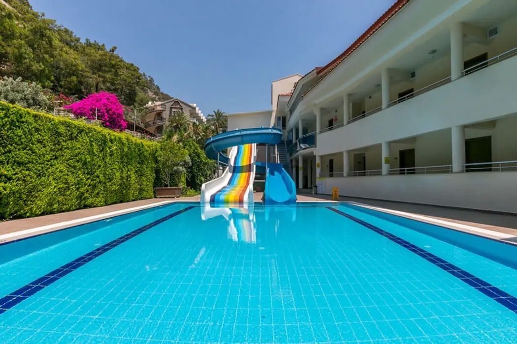 Montebello Resort Hotel 4