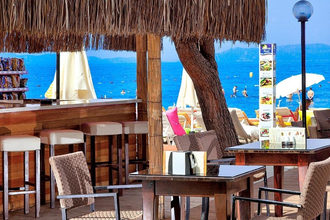Batihan Beach Resort & Spa 3