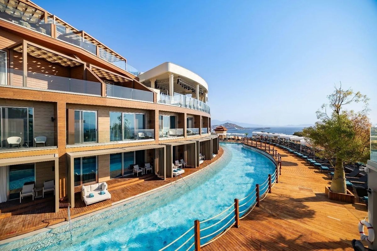 Qlusive Hotel 3