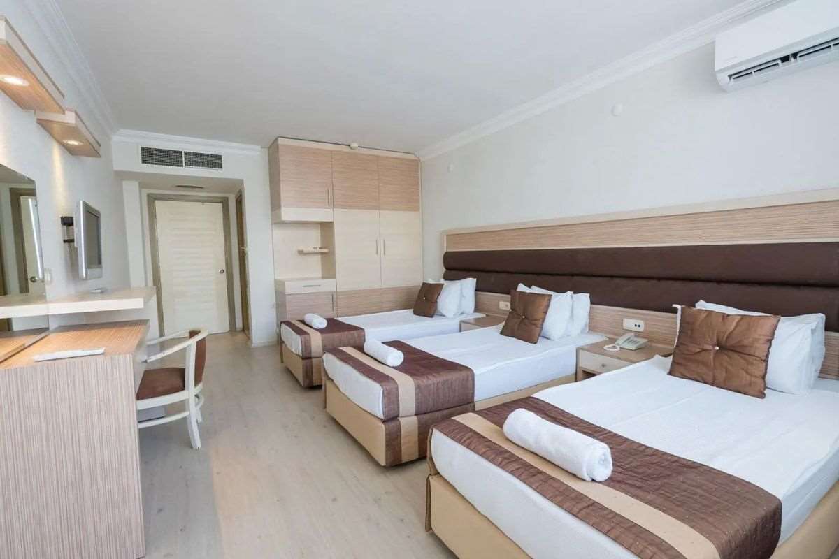 Hotel Caprea 5