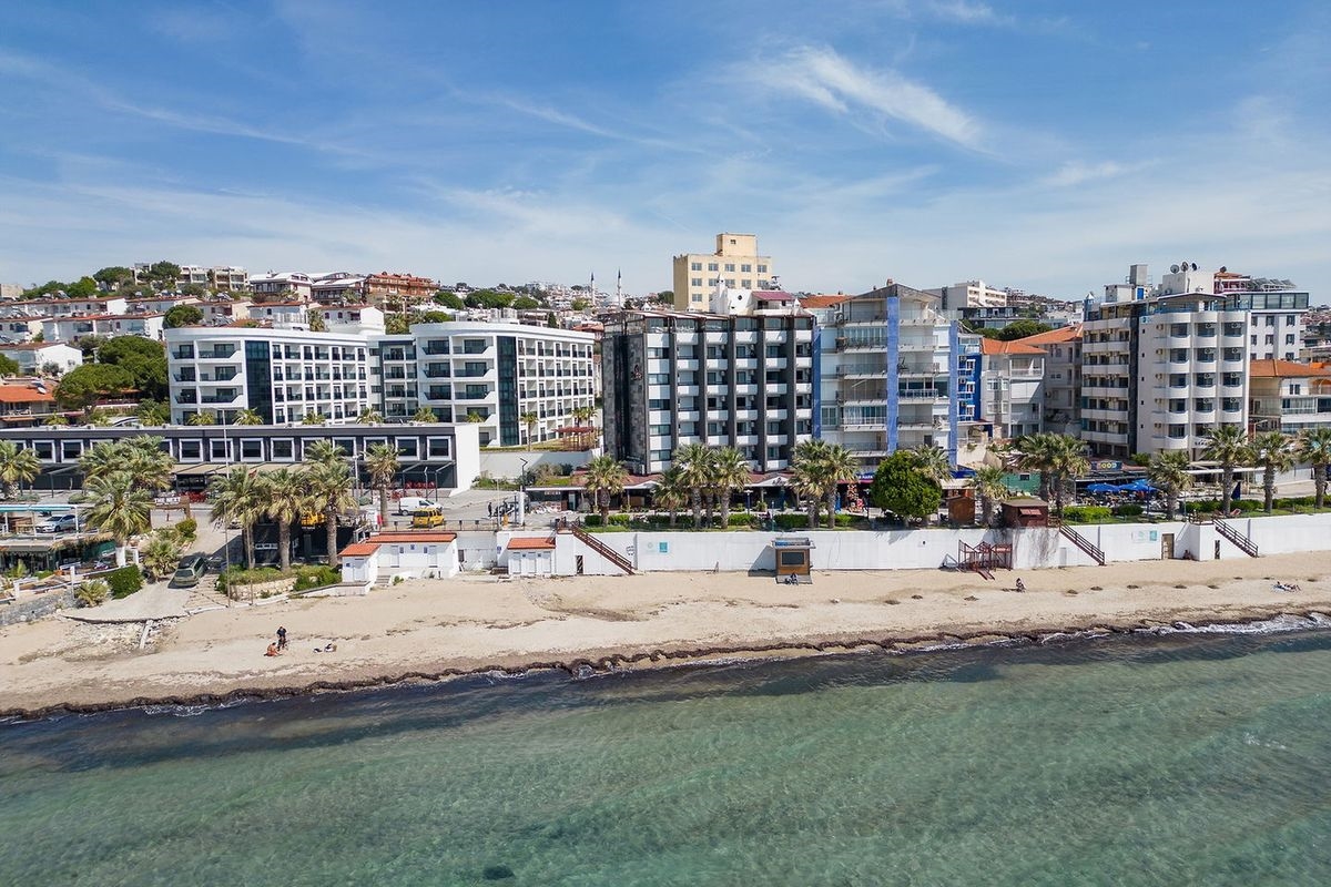 Sunday Beach Hotel 3