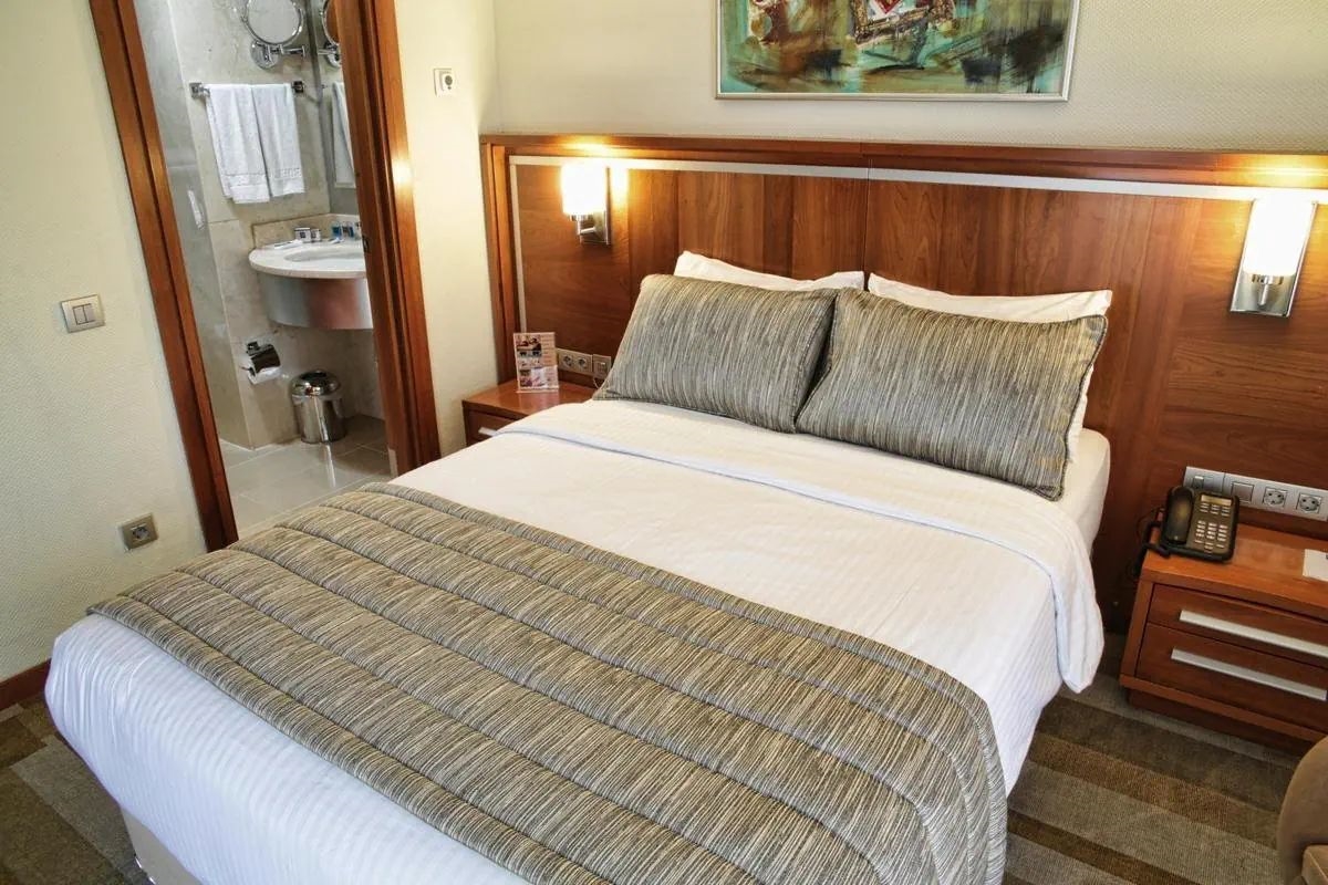 Orka Royal Hotel 5