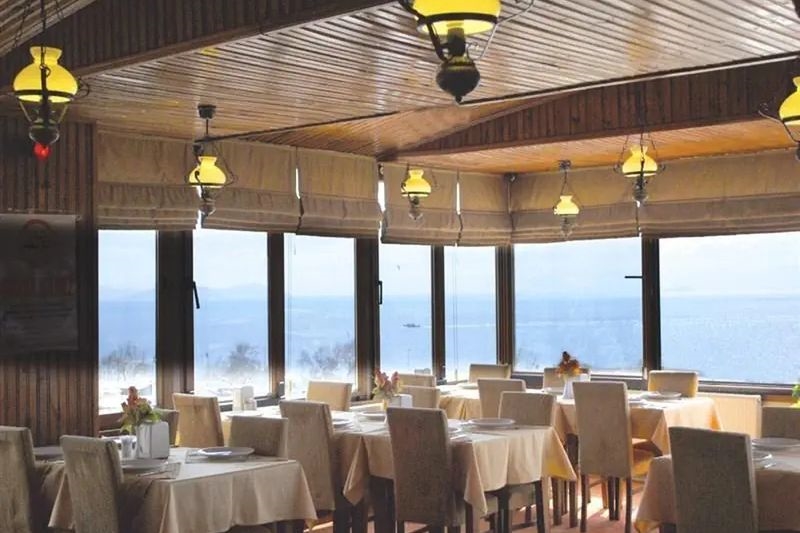 Grand Liza Hotel 3